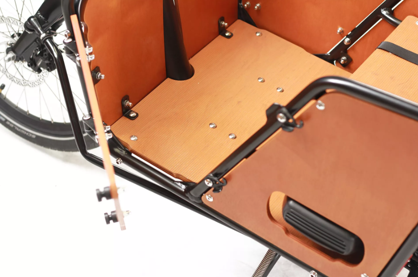 Multi-Purpose Two-wheeled Cargo Bike for Transportation Multi-Purpose Two-wheeled Cargo Bike for Transportation